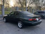 Toyota Camry 2000 года за 3 700 000 тг. в Талдыкорган – фото 3