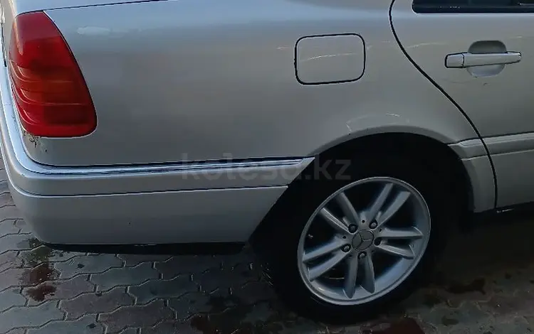 Mercedes-Benz C 280 1994 года за 1 600 000 тг. в Актау