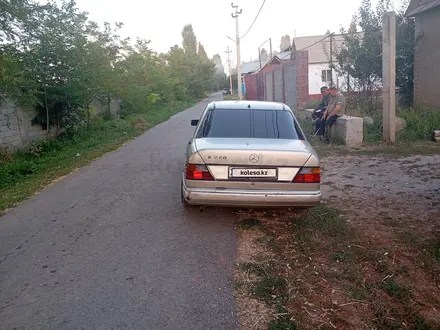 Mercedes-Benz E 230 1989 года за 1 500 000 тг. в Шымкент – фото 6