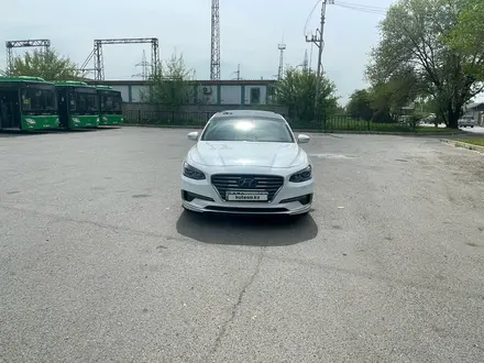 Hyundai Grandeur 2018 года за 12 200 000 тг. в Алматы