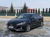 Hyundai Sonata 2017 годаfor5 100 000 тг. в Караганда – фото 3
