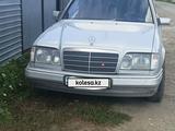 Mercedes-Benz E 200 1994 годаүшін1 800 000 тг. в Костанай