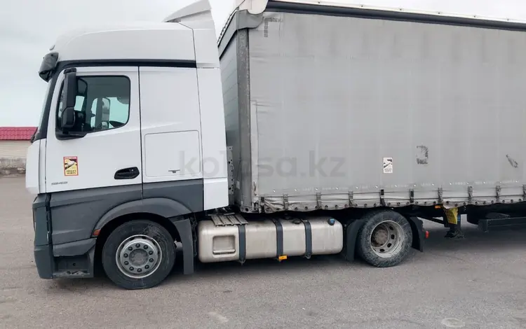 Mercedes-Benz  Actros 2017 года за 26 000 000 тг. в Актобе