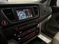 Kia Carnival 2018 года за 11 200 000 тг. в Шымкент – фото 15