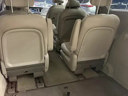 Kia Carnival 2018 года за 11 200 000 тг. в Шымкент – фото 29