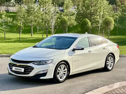 Chevrolet Malibu 2019 года за 8 900 000 тг. в Шымкент