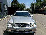 Mercedes-Benz CLK 320 2004 годаүшін6 400 000 тг. в Алматы – фото 2