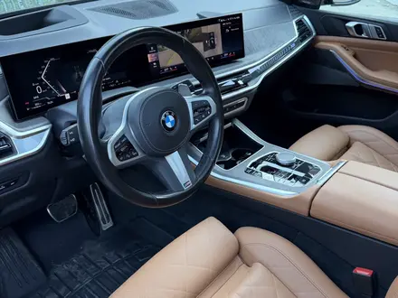 BMW X5 2024 года за 45 000 000 тг. в Алматы – фото 9