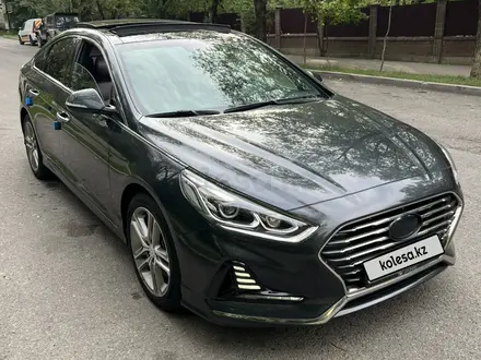 Hyundai Sonata 2017 года за 10 000 000 тг. в Алматы – фото 2