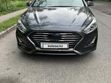 Hyundai Sonata 2017 года за 10 000 000 тг. в Алматы