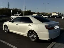 Toyota Camry, 2016