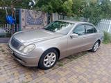 Mercedes-Benz E 320 2004 годаfor5 000 000 тг. в Астана