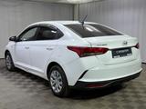 Hyundai Accent 2021 года за 6 700 000 тг. в Алматы – фото 2