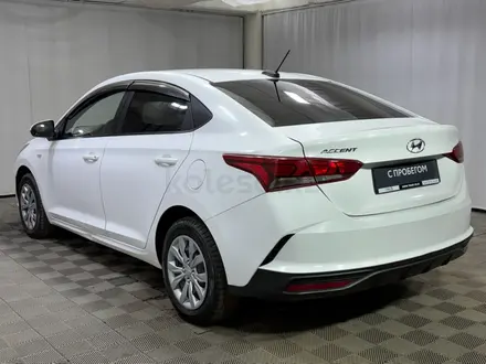 Hyundai Accent 2021 года за 6 500 000 тг. в Алматы – фото 2