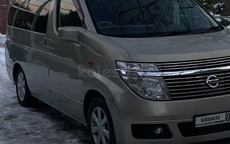 Nissan Elgrand 2004 года за 3 500 000 тг. в Шымкент