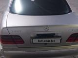 Mercedes-Benz E 320 2001 года за 5 000 000 тг. в Актау – фото 5