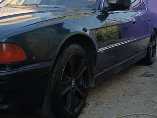 BMW 7 Series, 1996