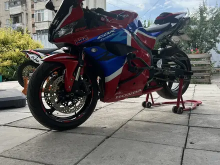 Honda  CBR 600RR 2009 года за 3 800 000 тг. в Алматы – фото 2
