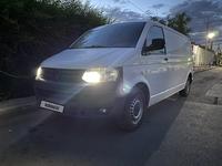 Volkswagen Transporter 2011 года за 8 200 000 тг. в Астана