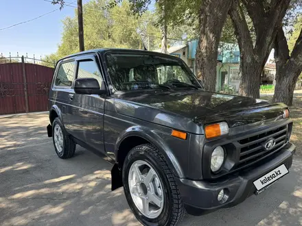 ВАЗ (Lada) Lada 2121 2020 года за 4 980 000 тг. в Алматы – фото 4
