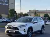 Toyota RAV4 2022 годаfor18 600 000 тг. в Тараз