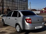 ВАЗ (Lada) Granta 2190 2015 годаүшін2 600 000 тг. в Костанай – фото 2