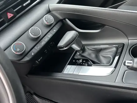 Hyundai Elantra 2021 года за 7 700 000 тг. в Алматы – фото 32
