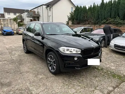 BMW X5 2015 года за 3 400 000 тг. в Алматы – фото 2