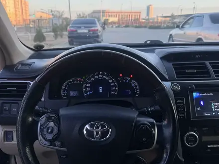 Toyota Camry 2014 года за 6 100 000 тг. в Актау – фото 16