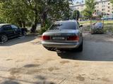 Audi A8 1995 года за 3 200 000 тг. в Уральск – фото 2