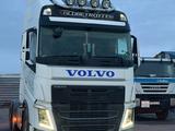Volvo  FH 2014 года за 45 000 000 тг. в Астана