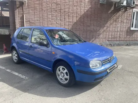 Volkswagen Golf 1999 года за 2 500 000 тг. в Усть-Каменогорск – фото 2