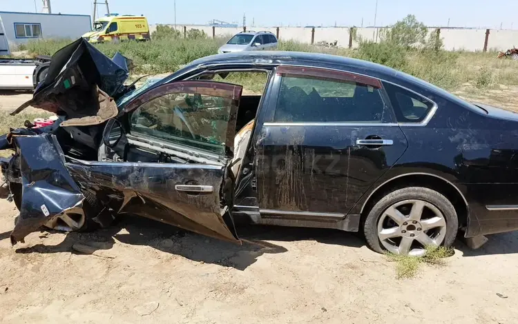 Nissan Teana 2006 года за 600 000 тг. в Атырау