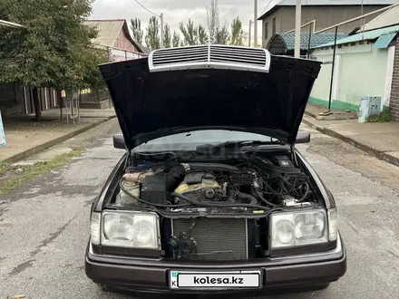 Mercedes-Benz E 280 1993 года за 2 000 000 тг. в Шымкент – фото 11