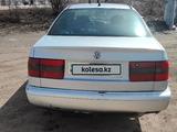 Volkswagen Passat 1994 годаүшін1 200 000 тг. в Караганда – фото 5