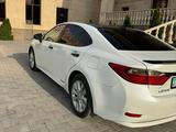 Lexus ES 300h 2013 года за 10 500 000 тг. в Алматы – фото 3