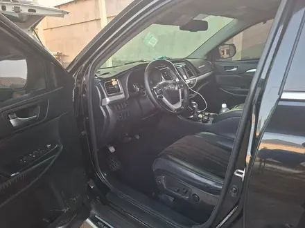 Toyota Highlander 2015 года за 15 000 000 тг. в Шымкент – фото 6