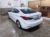 Hyundai Elantra 2014 года за 6 300 000 тг. в Актобе – фото 2