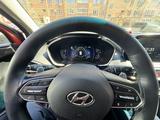 Hyundai Santa Fe 2020 года за 14 900 000 тг. в Усть-Каменогорск – фото 2