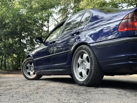 BMW 320 1998 года за 2 300 000 тг. в Алматы – фото 3