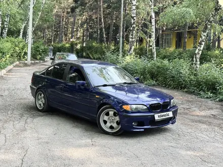 BMW 320 1998 года за 2 300 000 тг. в Алматы