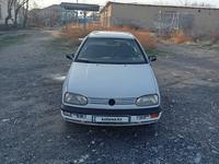 Volkswagen Golf 1995 годаүшін1 600 000 тг. в Кентау