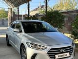 Hyundai Avante 2016 года за 7 200 000 тг. в Шымкент – фото 2