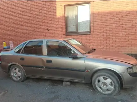 Opel Vectra 1996 года за 350 000 тг. в Актобе