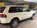 Volkswagen Touareg 2007 года за 7 000 000 тг. в Алматы – фото 3