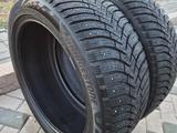 Зимние шипованные шины Bridgestone Spike 03 за 460 000 тг. в Астана – фото 3