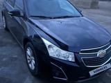 Chevrolet Cruze 2014 годаүшін4 800 000 тг. в Жанаозен – фото 2