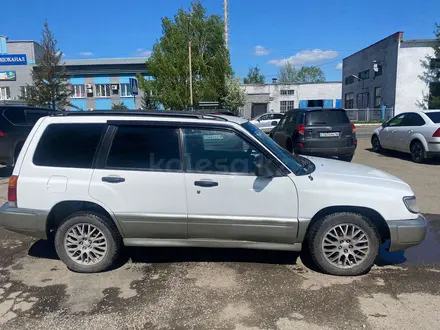 Subaru Forester 1997 годаүшін2 700 000 тг. в Усть-Каменогорск – фото 4