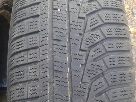 Шины 215/60 R16 — "Hankook Winter iCept EVO2" (Венгрия), зимние за 45 000 тг. в Астана – фото 4