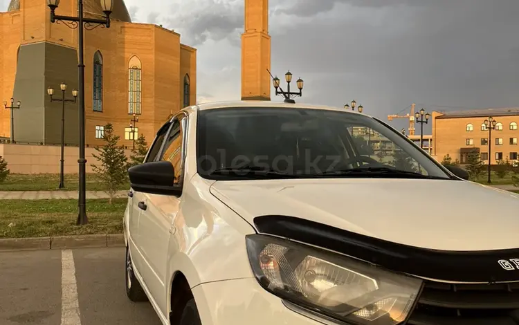 ВАЗ (Lada) Granta 2190 2019 годаfor3 600 000 тг. в Семей